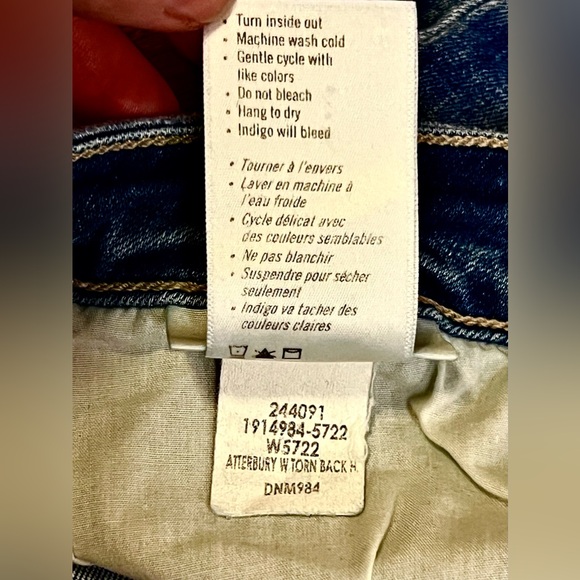 Paige Denim “Hoxton Crop” Distressed Jeans (Size 32) 👖 **NEW WITHOUT TAGS!!🎁** - Picture 12 of 13